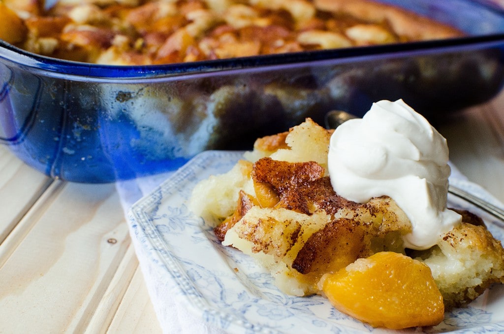 Easy Peach Cobbler Recipe! - Thrifty NW Mom