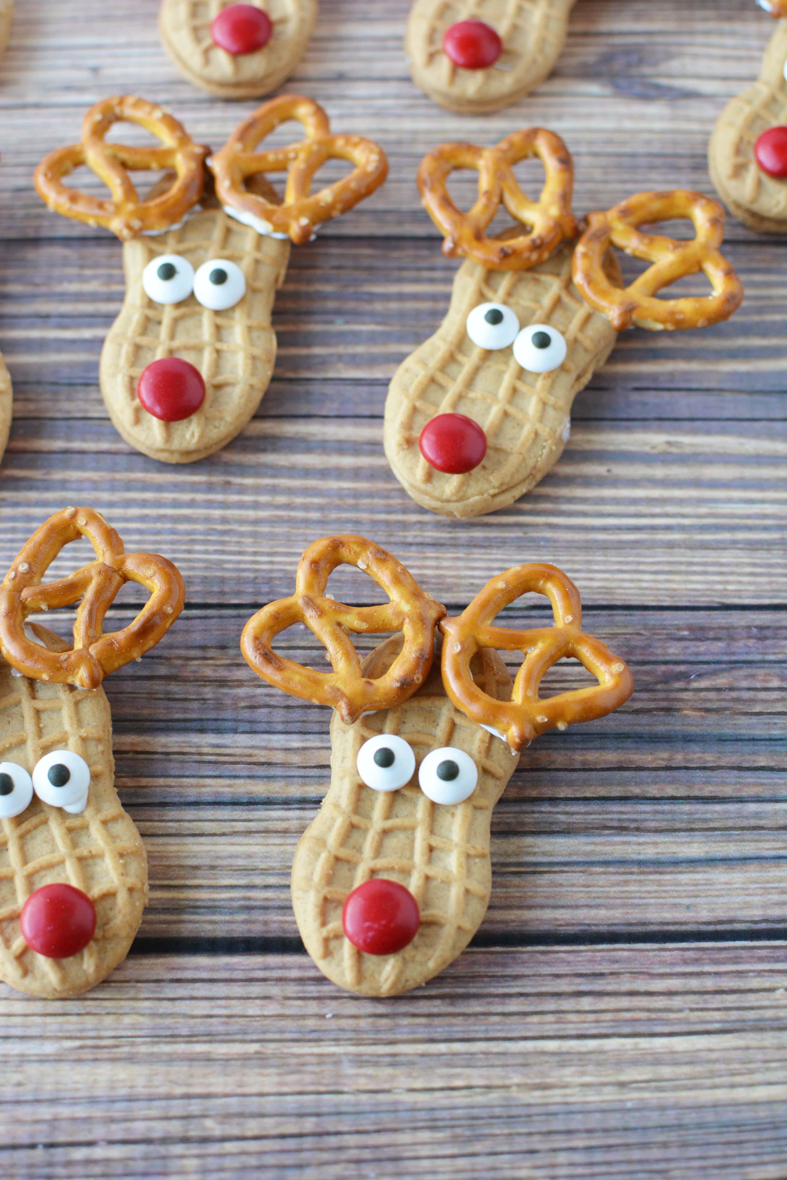 Christmas Cookie Recipes: No Bake Reindeer Cookies - So CUTE! - Thrifty